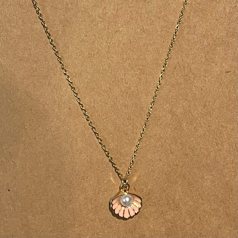 Boho seashell necklace